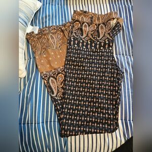 🔥NWOT🔥 Brown Paisley Bell Bottom Pants